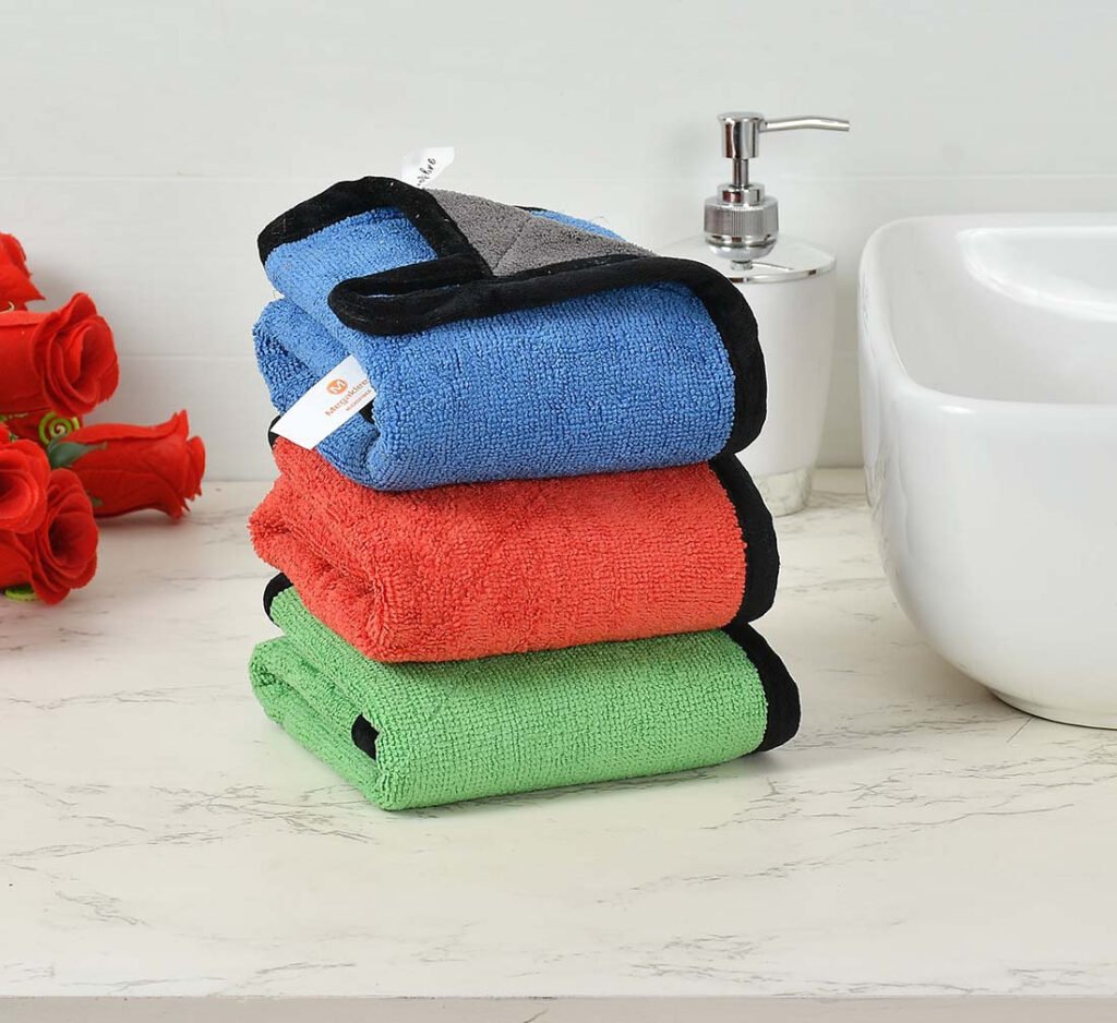 Microfiber cleaning Towels for Kitchen & Car, 600GSM, Pack of 3, Multicolor